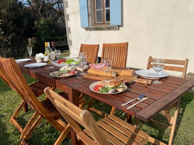 Beautiful Cottage With Private Plunge Pool/Hot Tub - 40 Mins From Puy Du Fou La Chapelle-Saint-Etienne Ngoại thất bức ảnh
